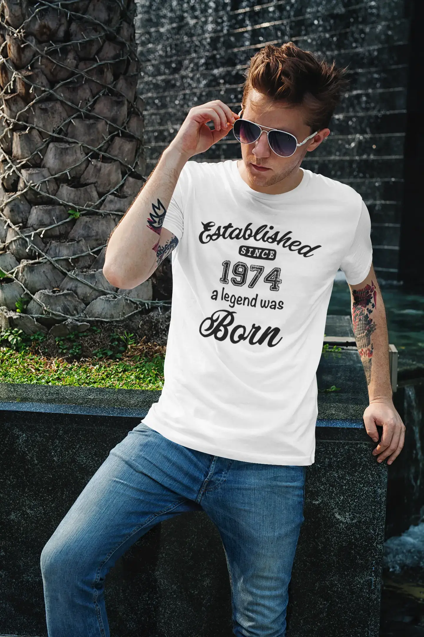 Established since 1974, Men's Short Sleeve Round Neck T-shirt 00095