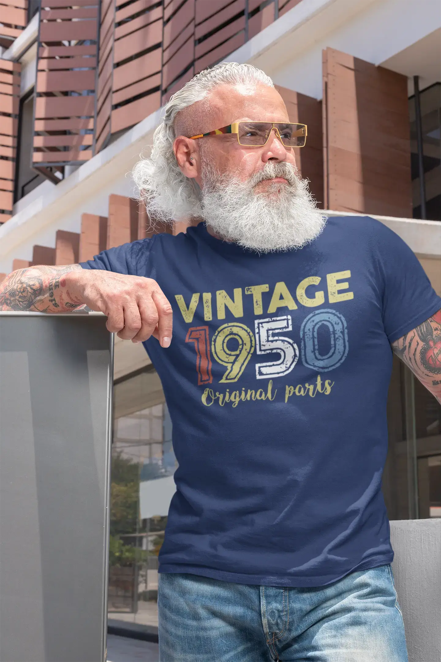 ULTRABASIC - <span>Grafisch</span> <span>bedrucktes</span> <span>Herren-</span> Vintage-T-Shirt aus den 1950er Jahren <span>in Mausgrau</span>