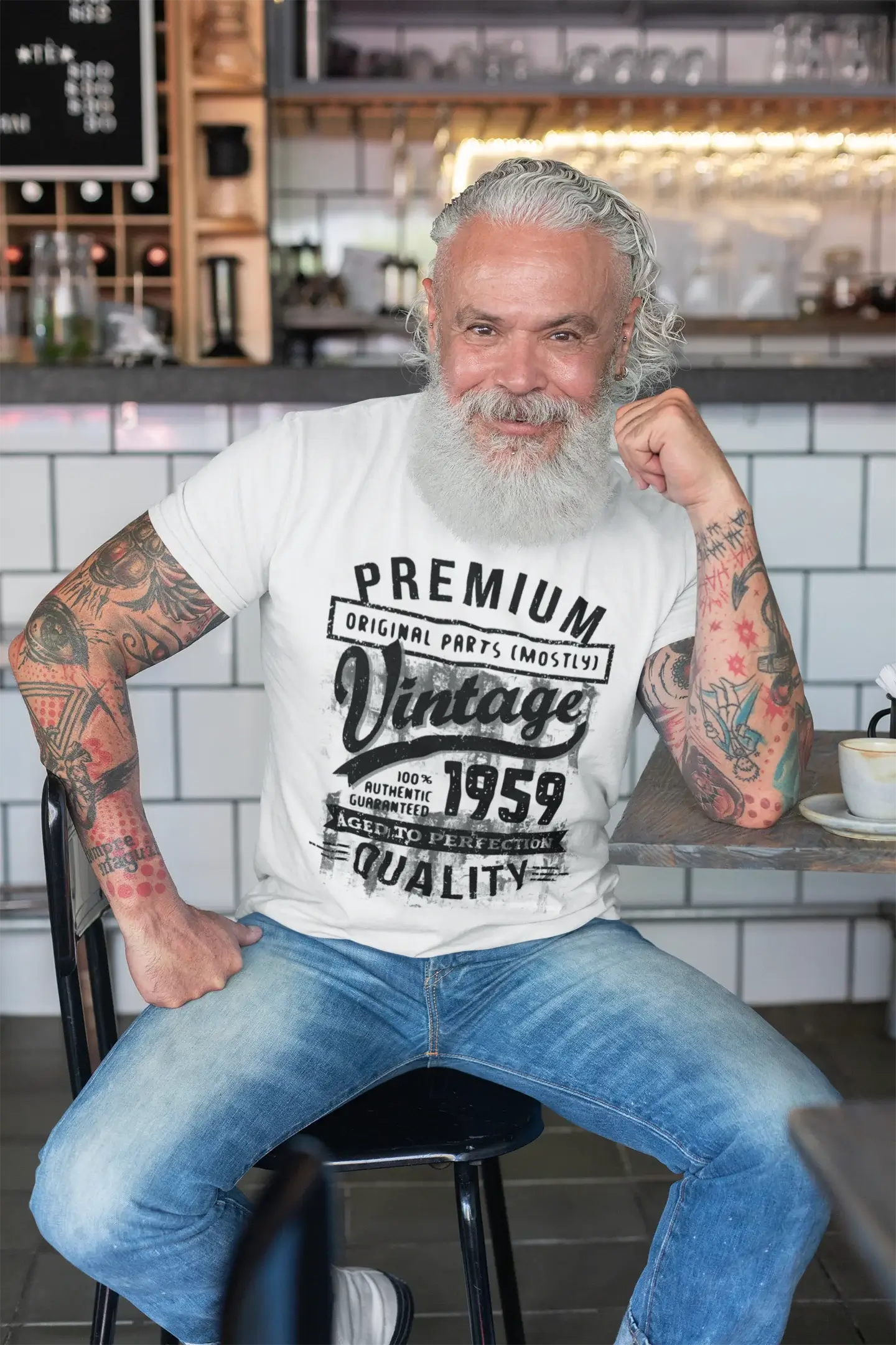 ULTRABASIC – <span>Grafisches</span> <span>Herren</span> -T-Shirt „1959 Aged to Perfection“ <span>als</span> <span>Geburtstagsgeschenk</span>