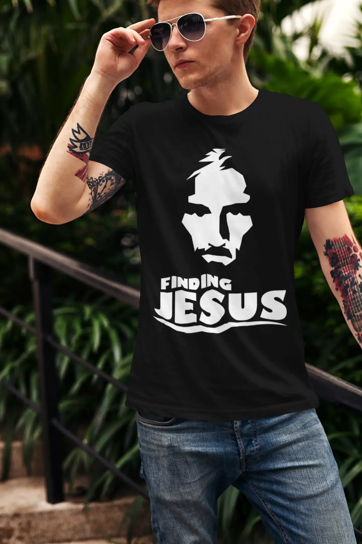 ULTRABASIC Herren-T-Shirt „Finding Jesus – Glaube, Bibel, Christus“.