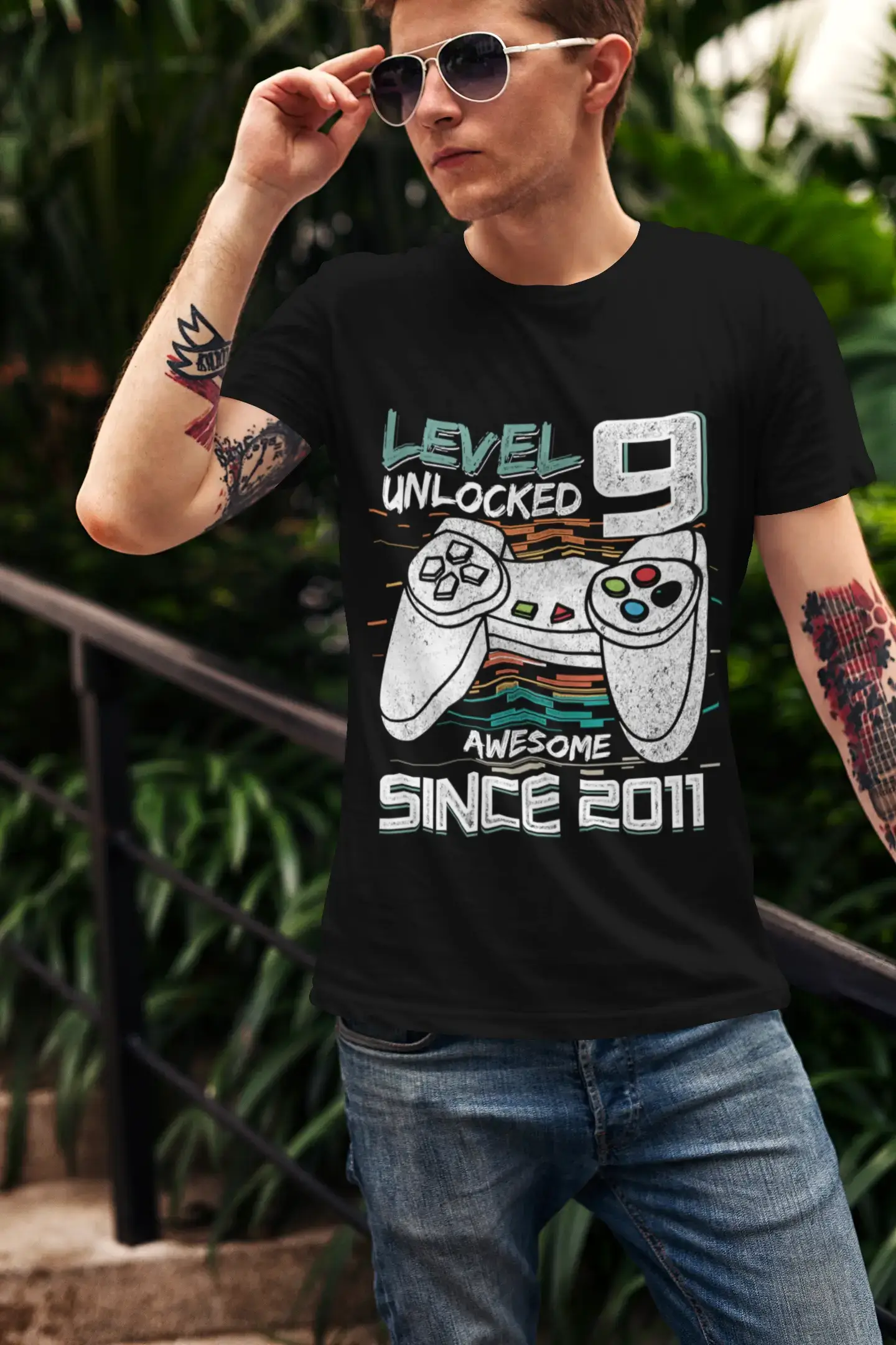 ULTRABASIC Men's Gaming T-Shirt Level 9 Unlocked - Awesome Gamer Since 2011 - 9th Birthday Tee Shirt