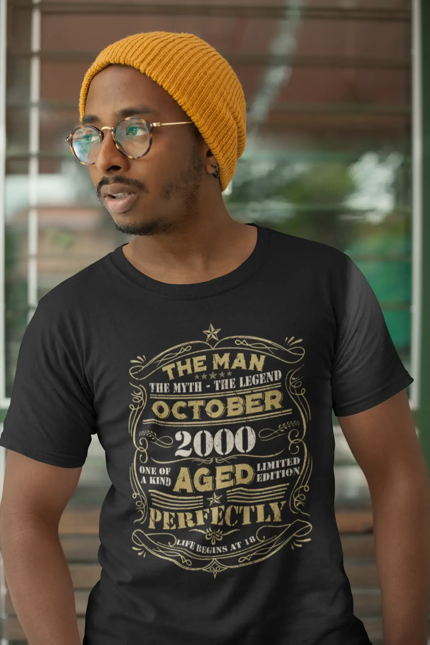 ULTRABASIC Men's T-Shirt The Man Myth Legend 2000 Aged Perfectly