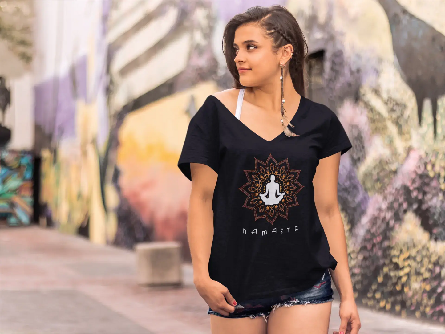 ULTRABASIC Femme Col en V Mandala Yoga Pose – T-shirt drôle de yoga pour la paix
