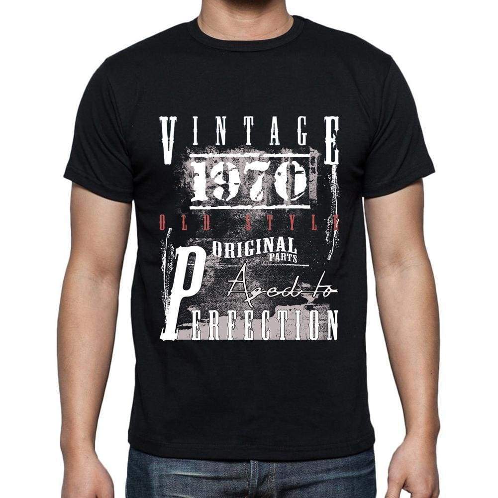 1970, Men's Short Sleeve Round Neck T-shirt - ultrabasic-com