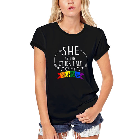 T-shirt bio ULTRABASIC pour femmes, elle est l'autre moitié de mon arc-en-ciel - Tee-shirt lesbien