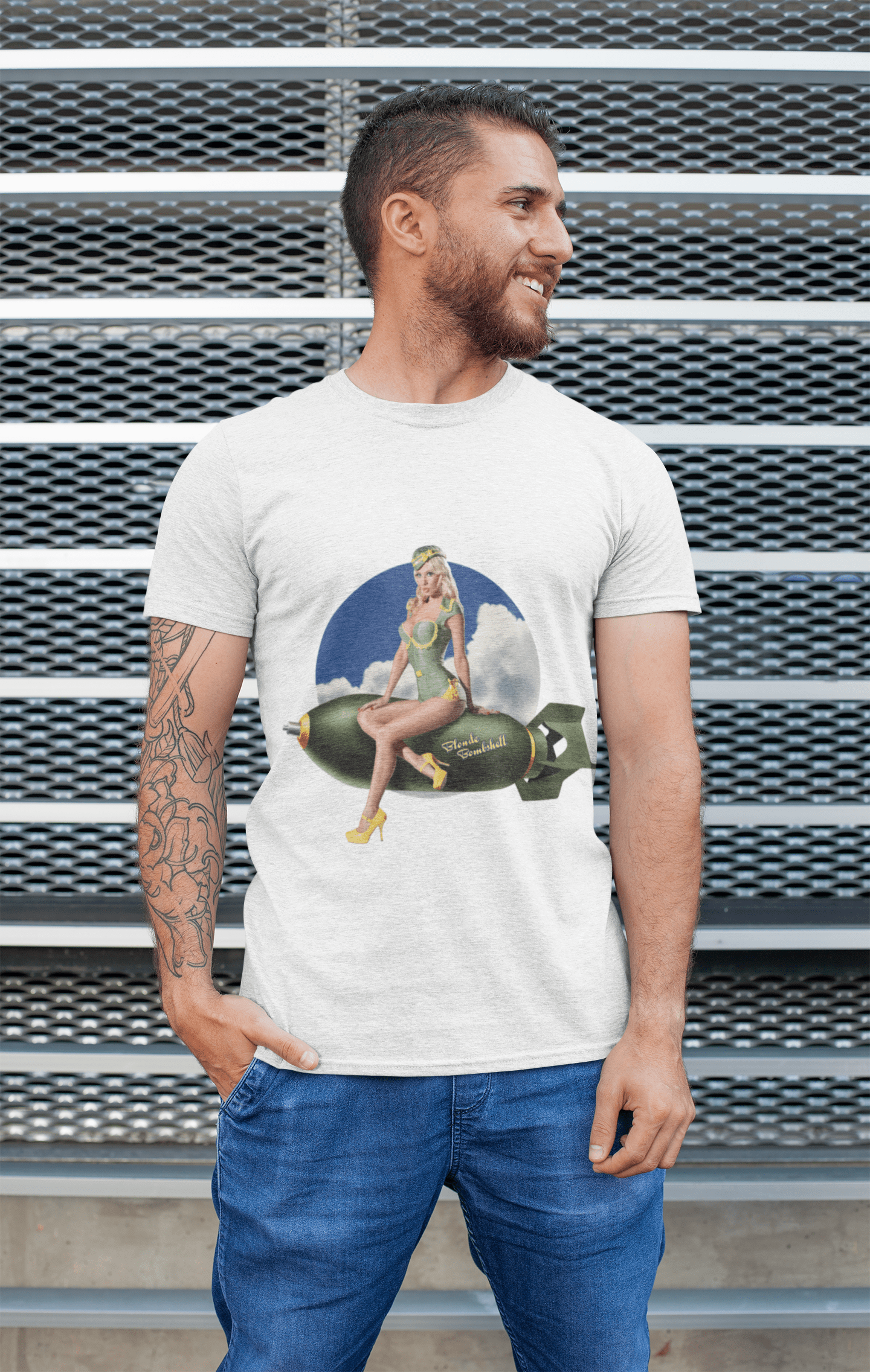 Army Pin-Up Fly Blonde Bombshell, weißes Herren-T-Shirt, 100 % Baumwolle 00211