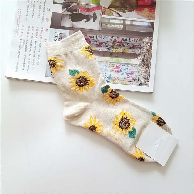 [EIOISAPRA] Style coréen femmes tournesol chaussettes courtes Art créatif Harajuku chaussettes japonaises haute qualité coton marée Sox