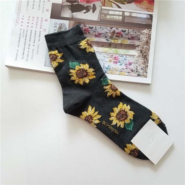 [EIOISAPRA] Style coréen femmes tournesol chaussettes courtes Art créatif Harajuku chaussettes japonaises haute qualité coton marée Sox