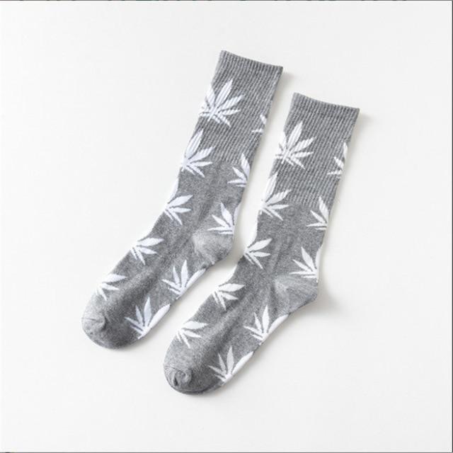 Moda Mulaya Funny Socks Women Comfortable High Quality Cotton Happy Hemp Leaf Maple Casual Long Weed Crew Sock Dress Harajuku